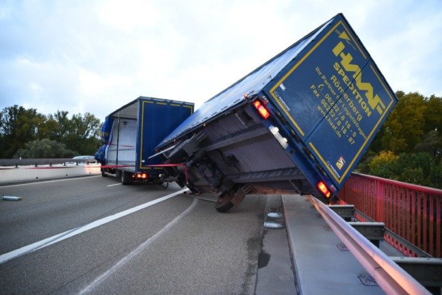 Un camion renversé sur l'Autobahn 61.