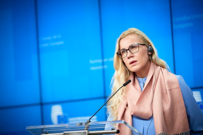 Le commissaire européen à l'énergie, Kadri Simson, s'exprime devant le Parlement européen. 