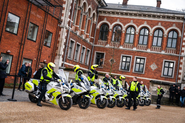 La police danoise à l'Université de Copenhague lors de la visite de la Duchesse de Cambridge.