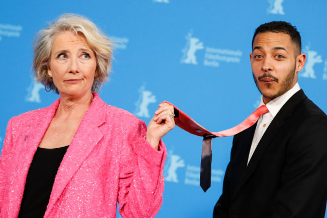 Emma Thompson et Daryl McCormack lors d'une séance photo à la Berlinale.