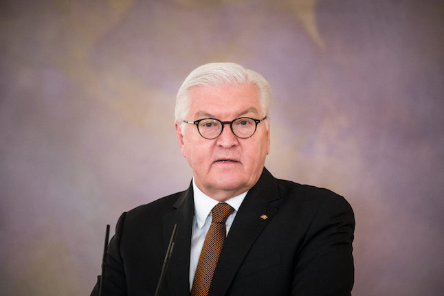 Le président sortant populaire Steinmeier envisage un nouveau mandat en tant que président de l'Allemagne