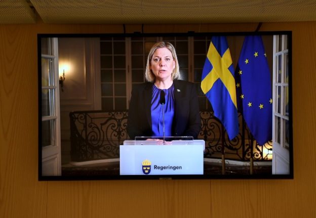 La Première ministre suédoise Magdalena Andersson prononce un discours télévisé sur la situation en Ukraine.