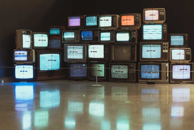 Télévisions. Photo par Nabil Saleh sur Unsplash