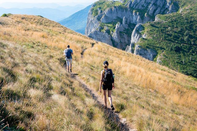 Comment rester en sécurité et éviter les problèmes lors d'une randonnée dans les Alpes autrichiennes