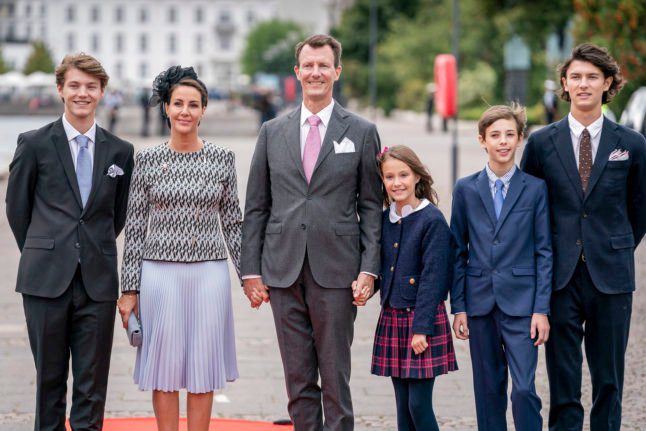 Le palais danois retire les titres de prince et de princesse aux petits-enfants de la reine.