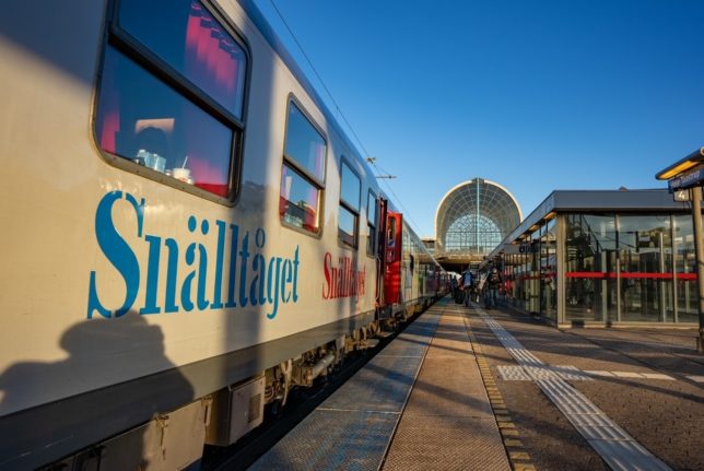 La compagnie suédoise Snälltåget propose des trains de nuit vers l'Autriche via le Danemark.