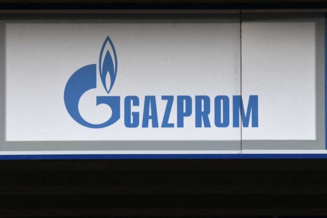 Un logo de Gazprom. Le gaz russe est crucial pour l'approvisionnement énergétique de l'Autriche. Photo : INA FASSBENDER / AFP
